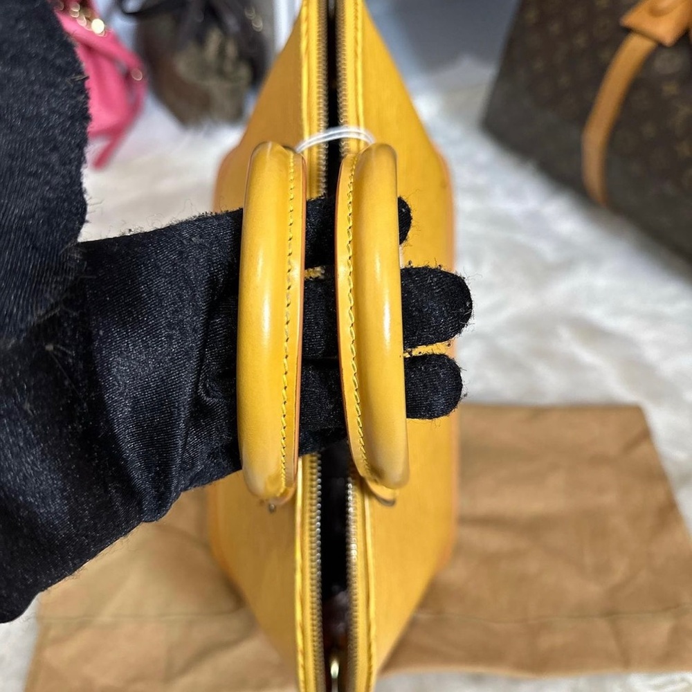 Louis Vuitton ALMA Epi leather size PM - Picture 5 of 8